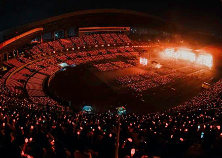 555000jc1线路检测透明屏闪耀周杰伦张韶涵演唱会和GETshow展！